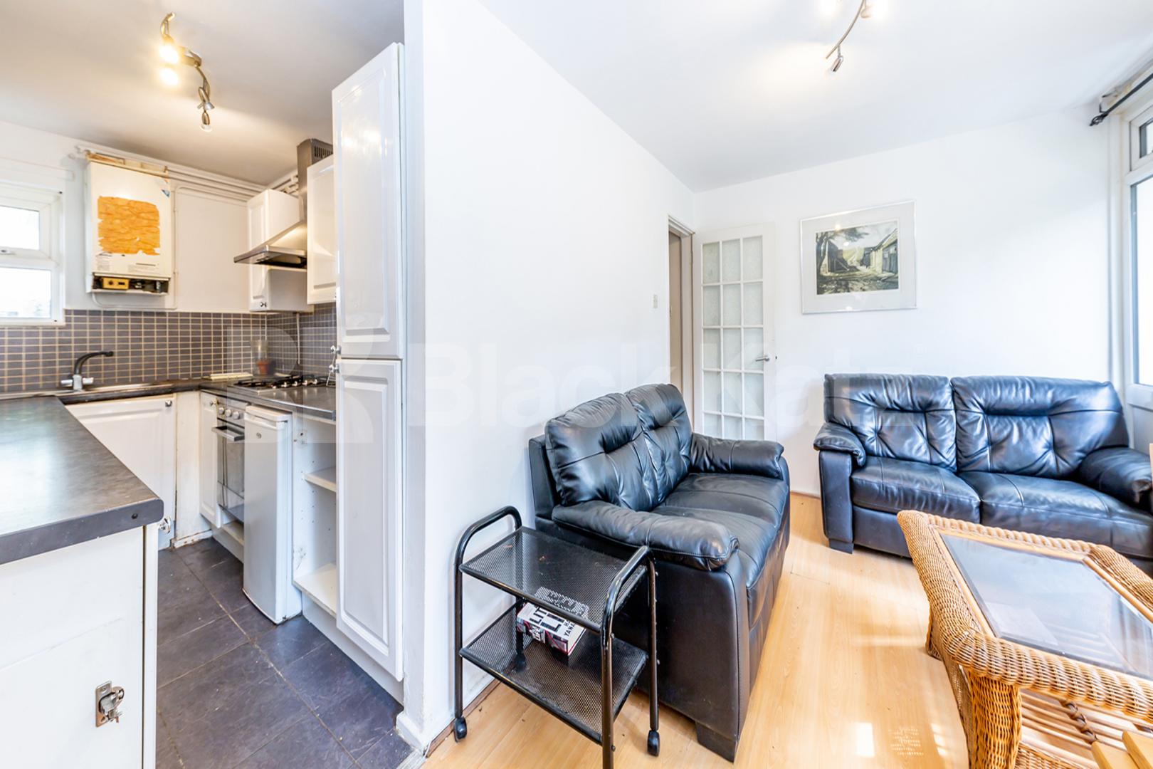 4 bedroom town house with garden close to Tufnell park Station  Penderyn Way, Tufnell park